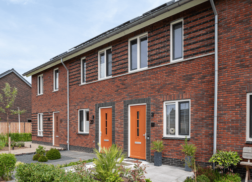 20250807-5990-0776-lr