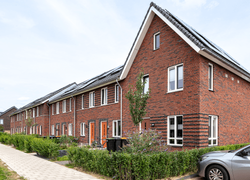 20250807-5990-0731-lr